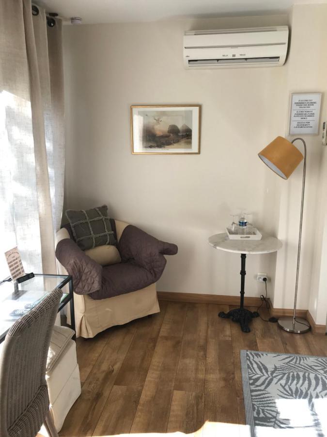 Bed and Breakfast Le Jardin de la cité Carcassonne Esterno foto